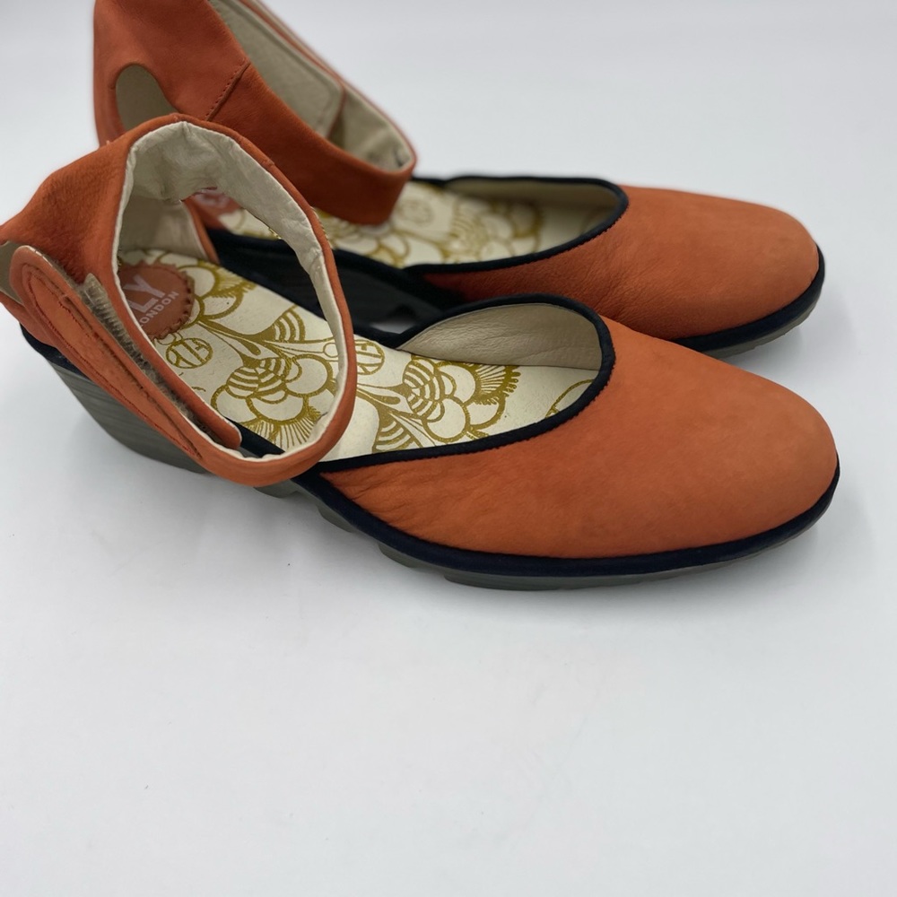 Fly London Yand Closed Toe Sandal Sz 39/8-8.5